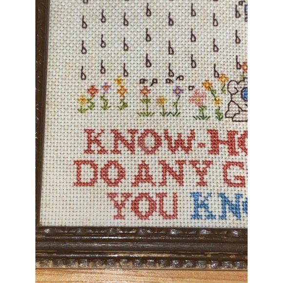 Vintage 1989 Cross-stitch Embroidery Ziggy Cartoon Character Frame Flowers - Picture 2 of 8